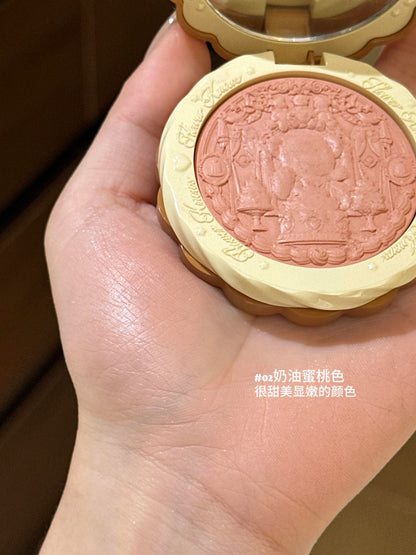 花知晓 甜心小熊  丝缎浮雕腮红 - CHIHIRO COLLECTION