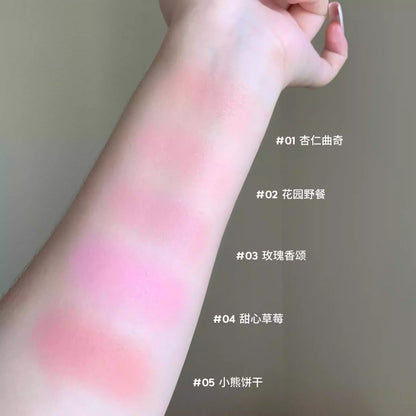 花知晓 甜心小熊  丝缎浮雕腮红 - CHIHIRO COLLECTION